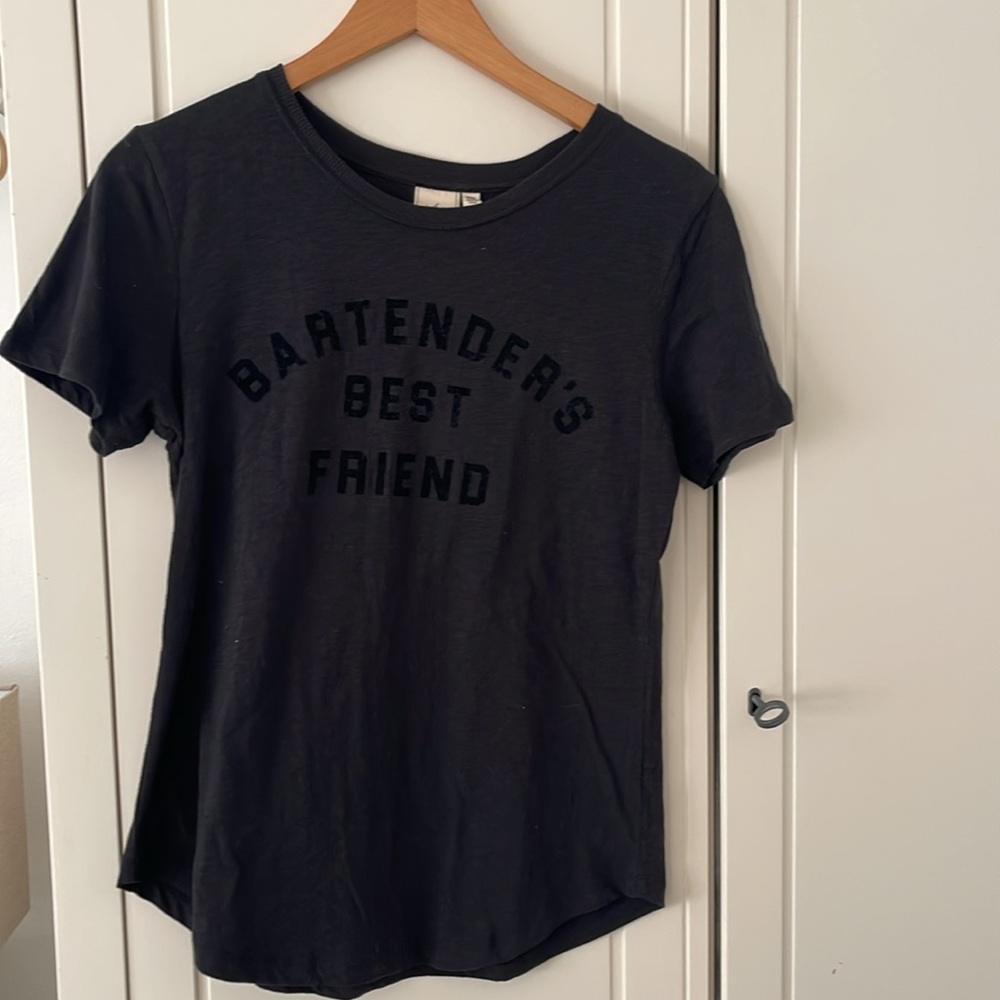 SUPER soft Black graphic Tee